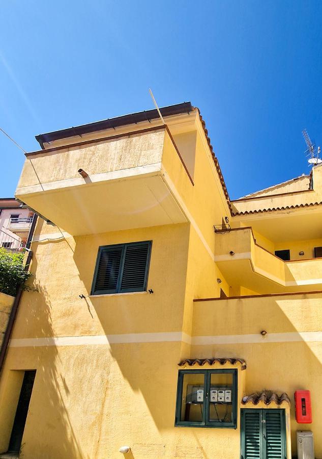 Murphy Holiday Homes - Danico House La Maddalena  Exterior photo